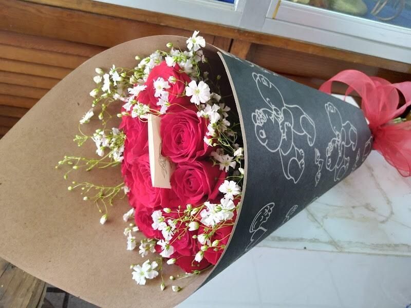 FLORERÍA KARLA - ramo de rosas