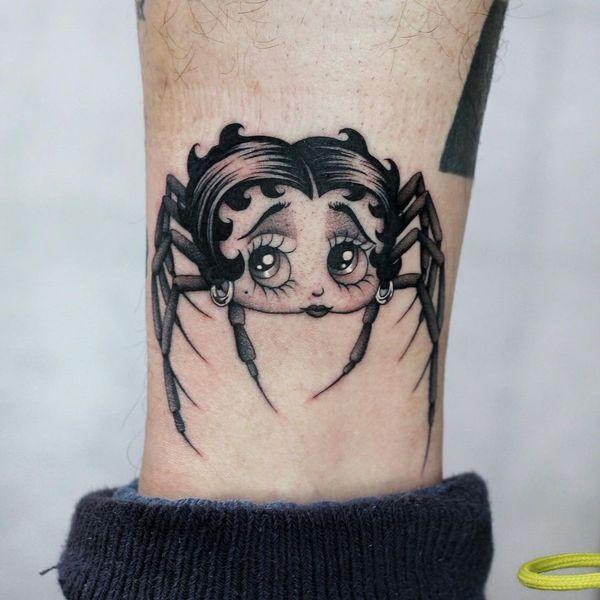 NO BORDERS TATTOO