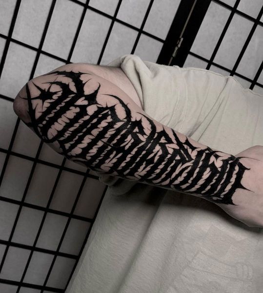 NO BORDERS TATTOO