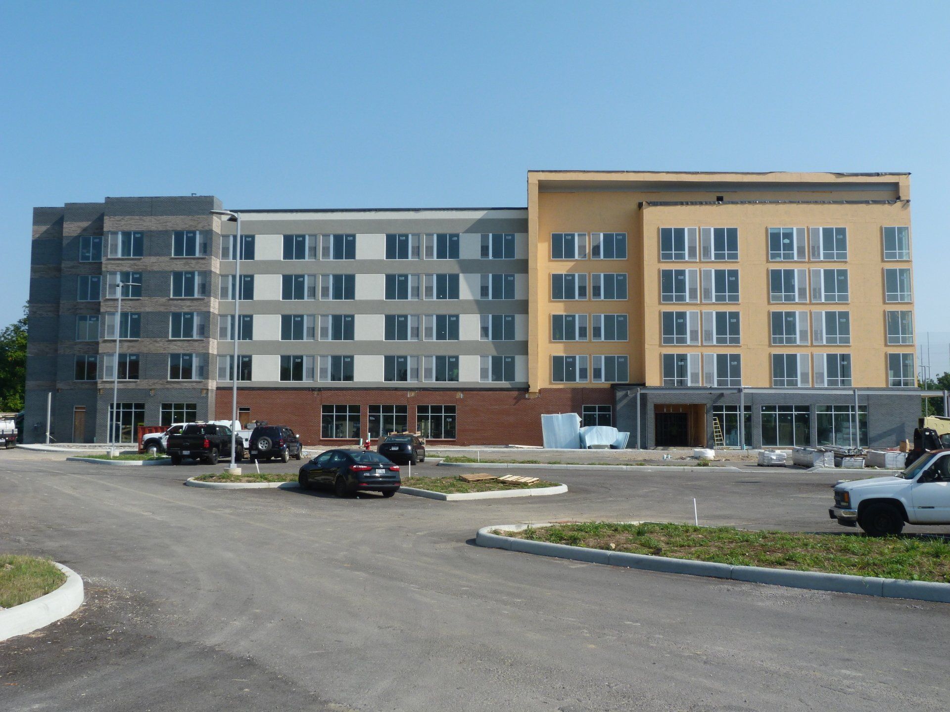 A five story Hotel located in Columbus OH