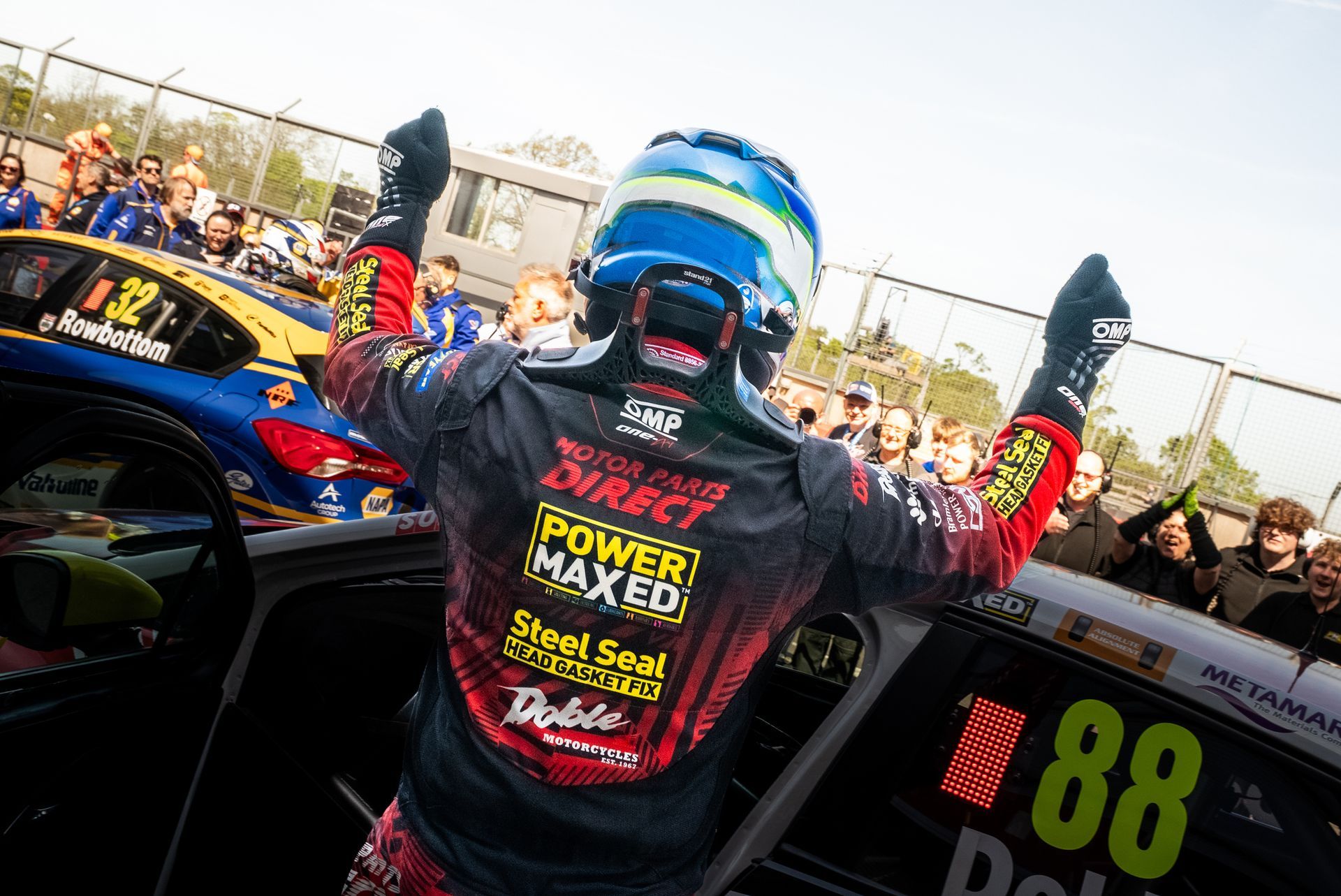 Mikey doble BTCC 2025 celebration with fans