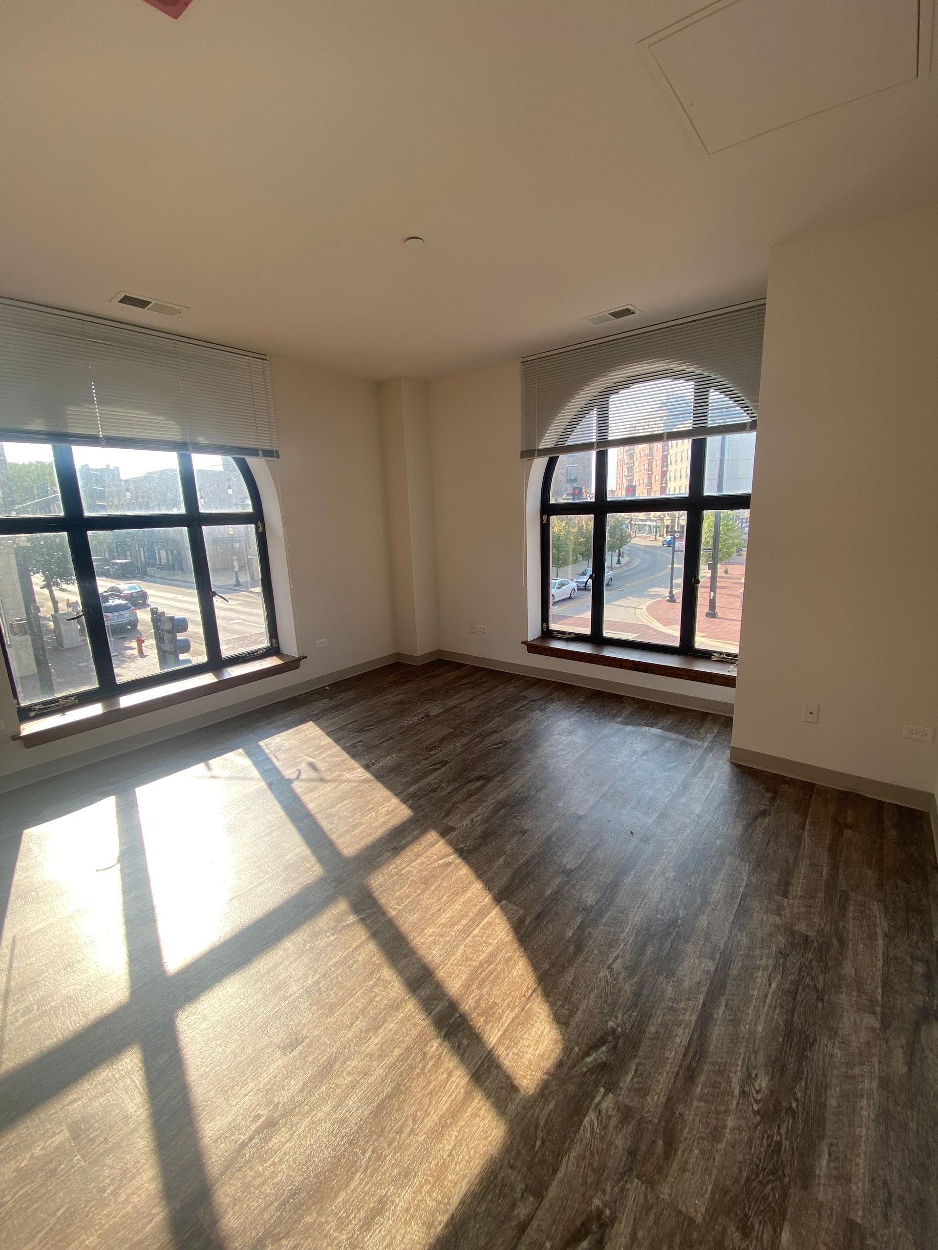 Elgin Tower Residential Properties | Urban Equity in Chicago