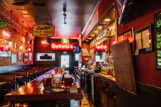For more than 150 years, people have gathered at Ecco Lounge for good cheer, tempting food, and delightful libations.
