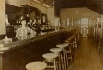 Ecco Lounge in Jefferson City | History-interior-40s