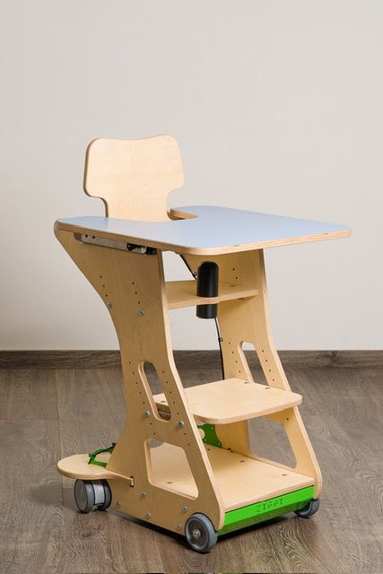 side view of Ziggi chair