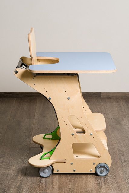 Side view of Ziggi chair