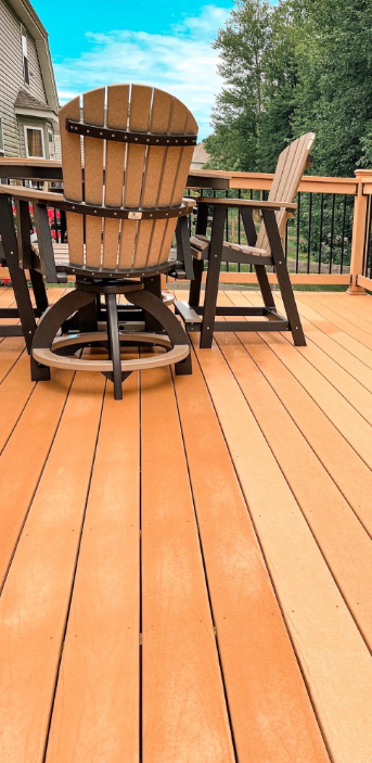 After Deck Cleaning — Cincinnati, OH — Cruz Pressure Washing