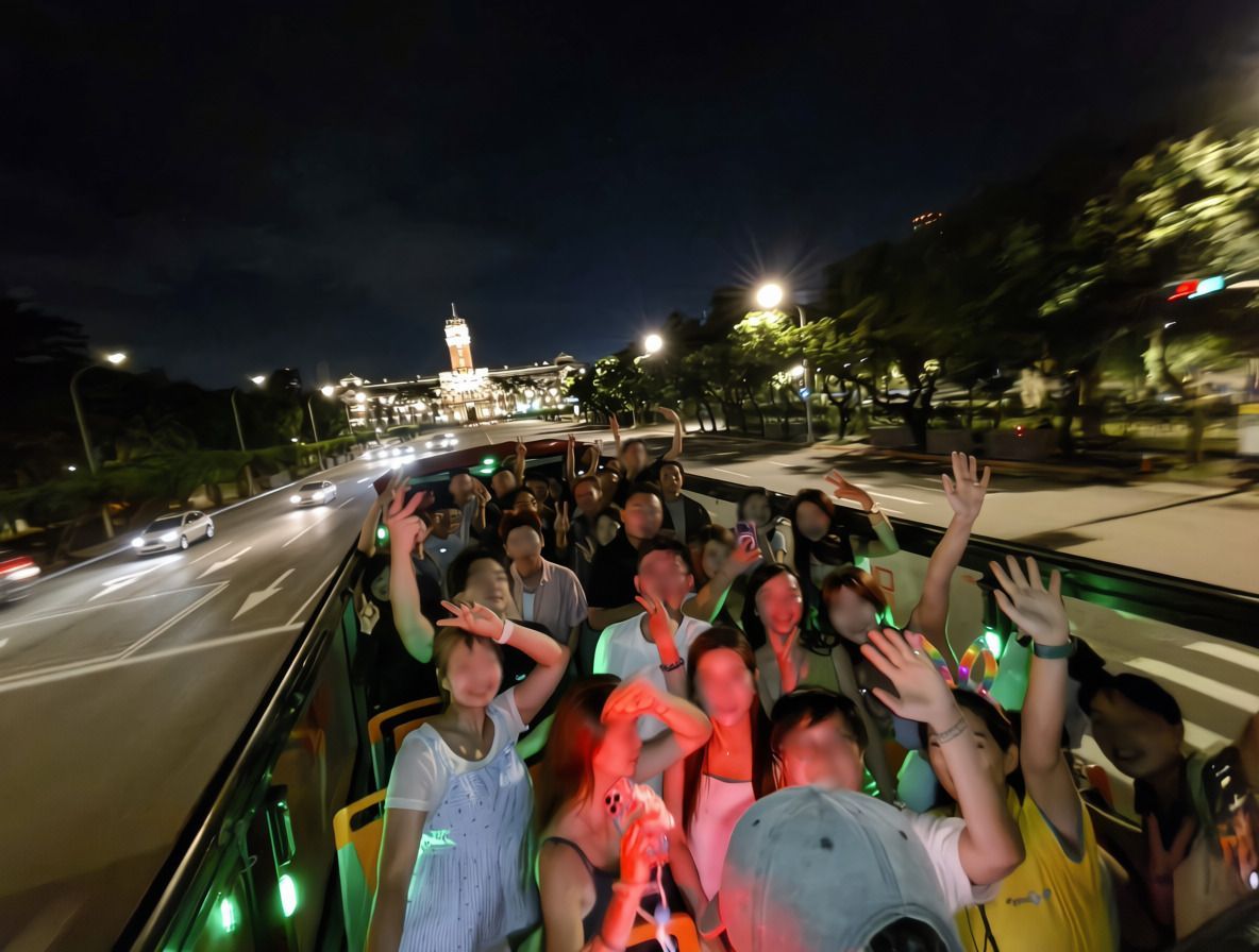 微醺巴士上開心的旅客