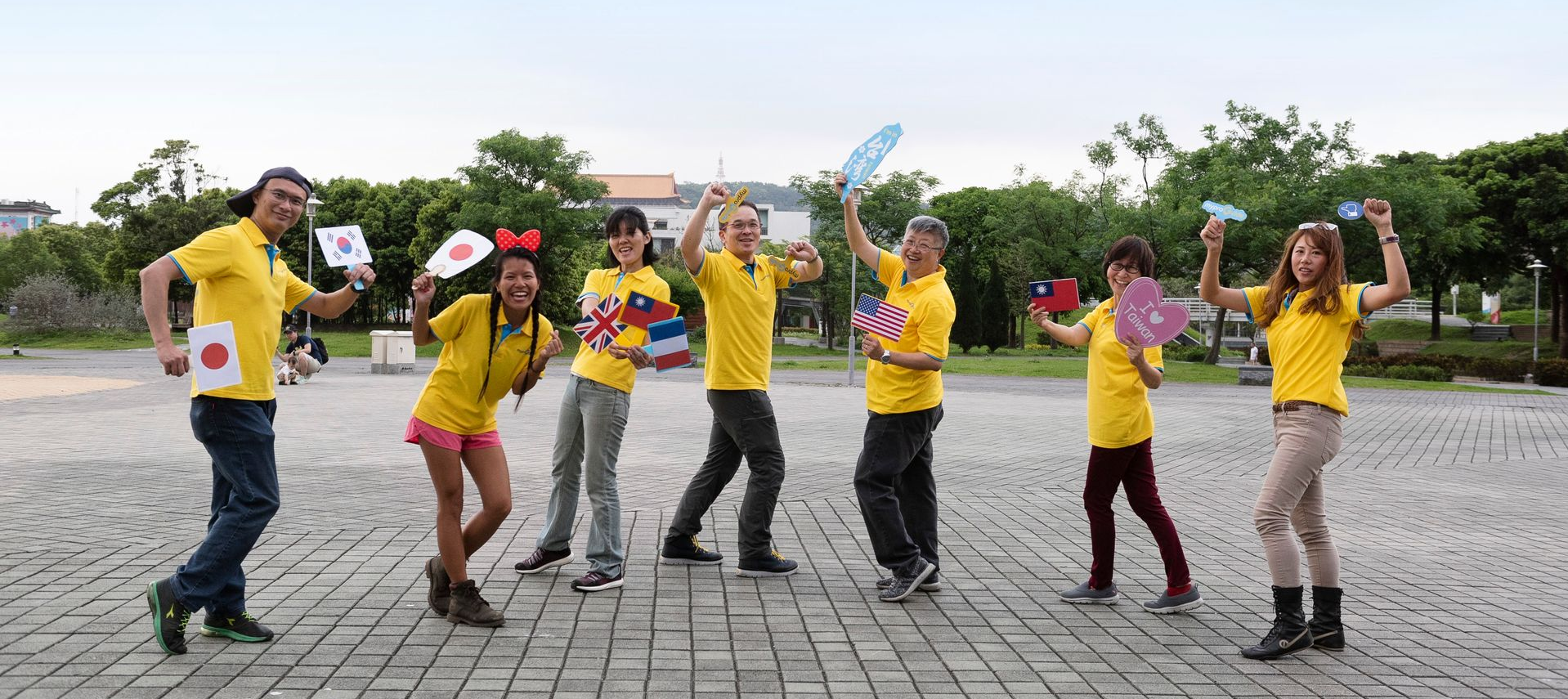 MyProGuide local guides in yellow uniforms welcoming international travelers
