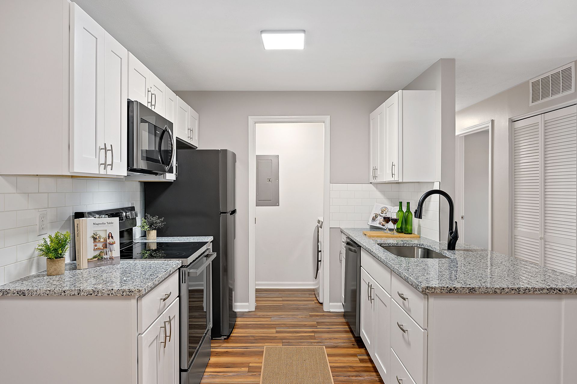 Bridgewater Crossing kitchen 