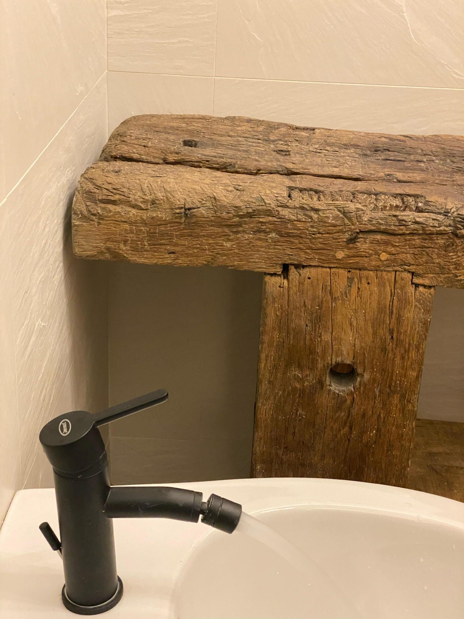 Book the farmer's room Pontremoli