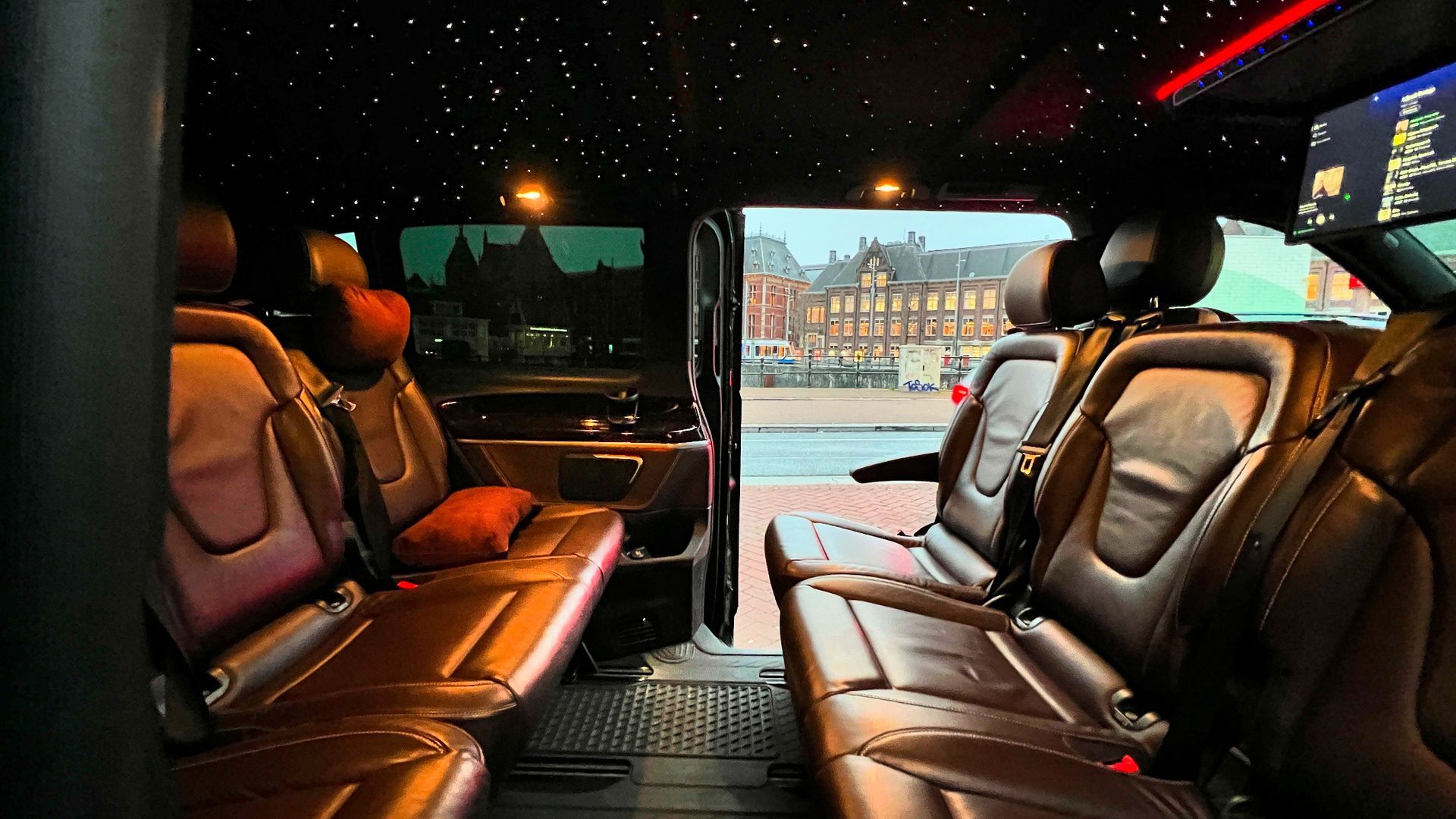 Chauffeur Service Netherlands - private driver