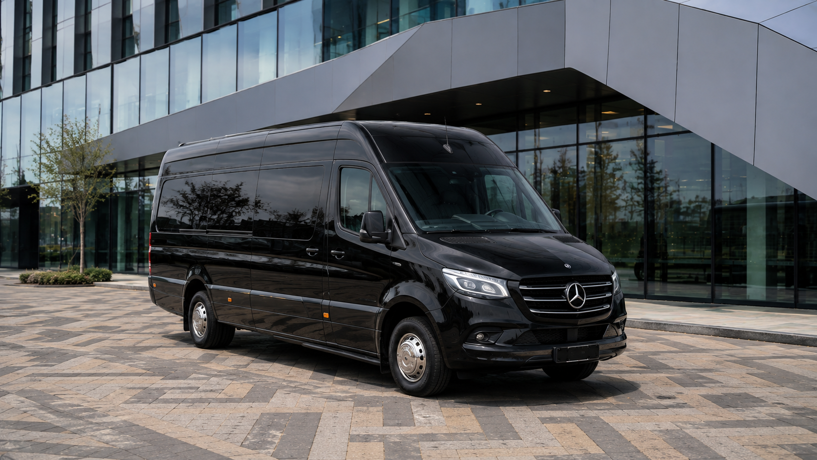 Mercedes-Benz Sprinter 20 pax