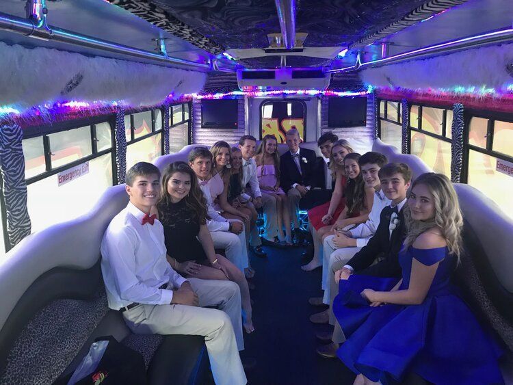 Prom | Furbus | Image