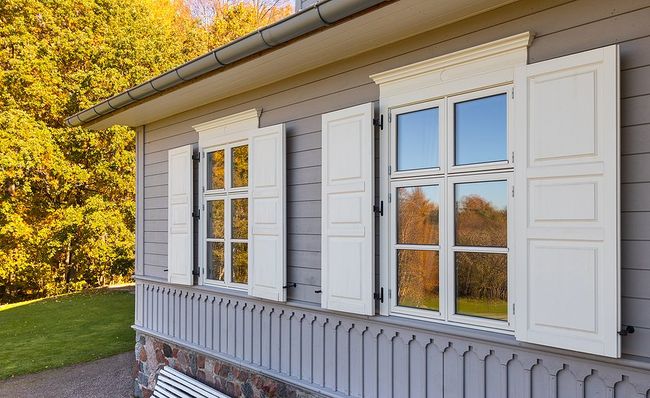 newly installed roof gutter