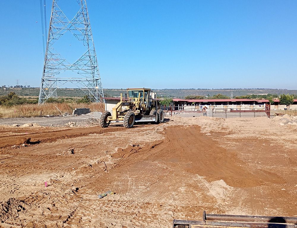 MAQUINARIA Y OBRA CIVIL GARDUÑO 