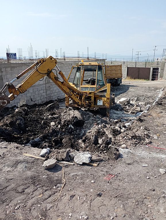 MAQUINARIA Y OBRA CIVIL GARDUÑO 