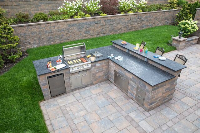 Out Door Kitchen
