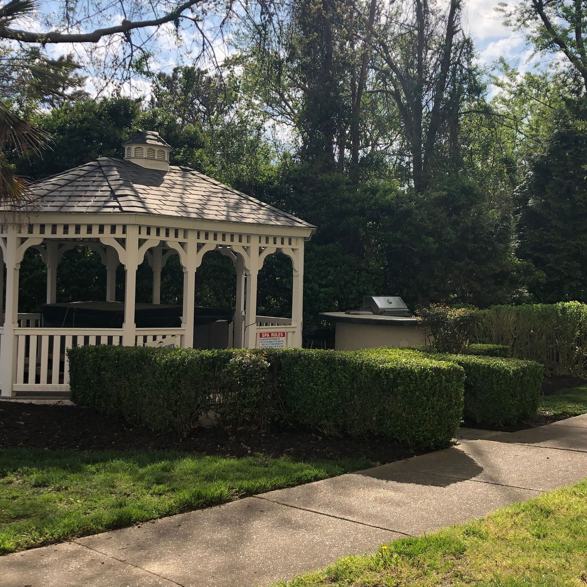 Royal Mace Gazebo