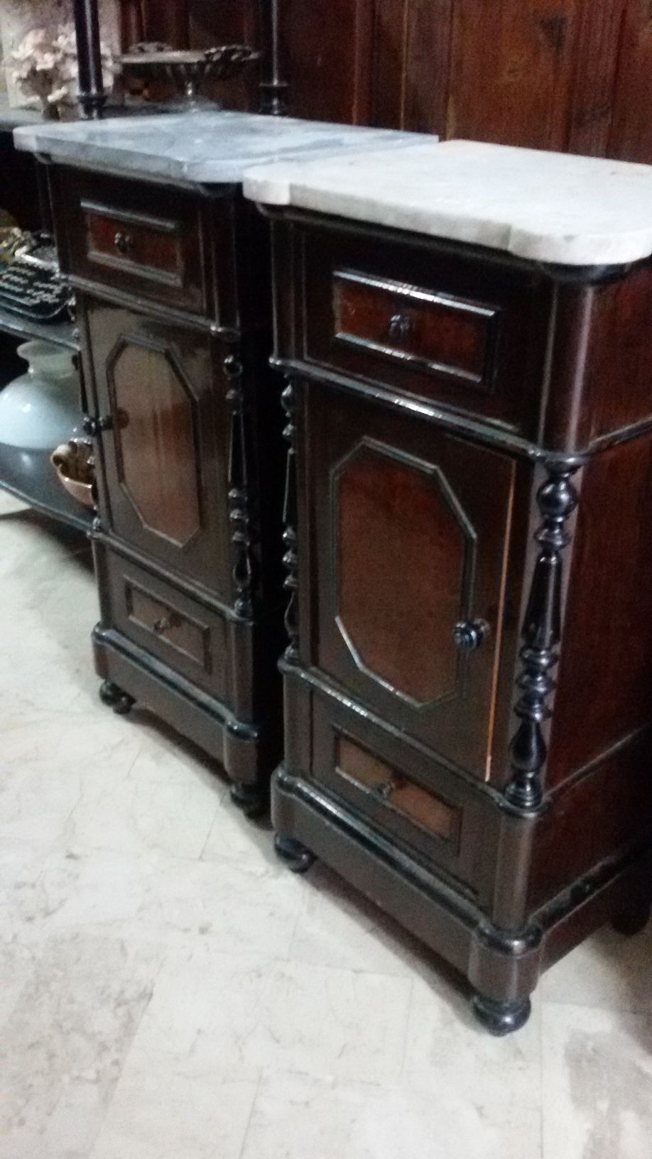 Mobile in legno