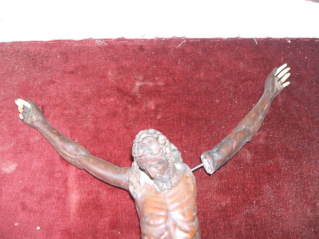 Cristo in croce