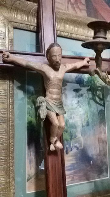 Cristo in croce restaurato