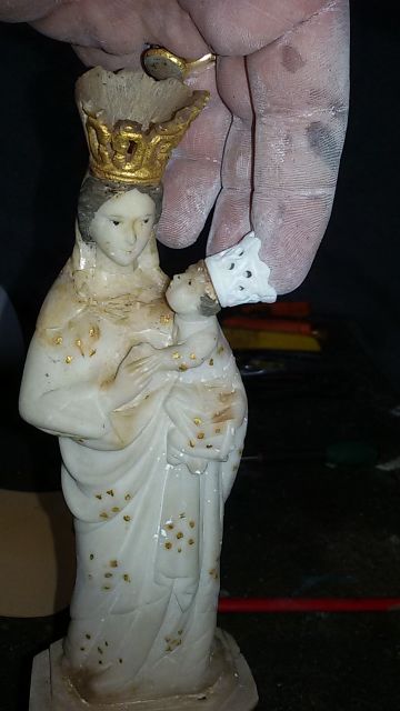 Statua Madonna da restaurare