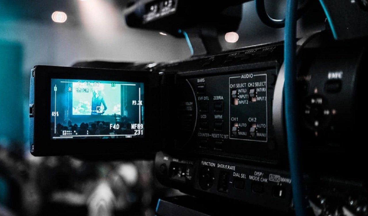 Video Trend in Digital Marketing: Professional Live Video