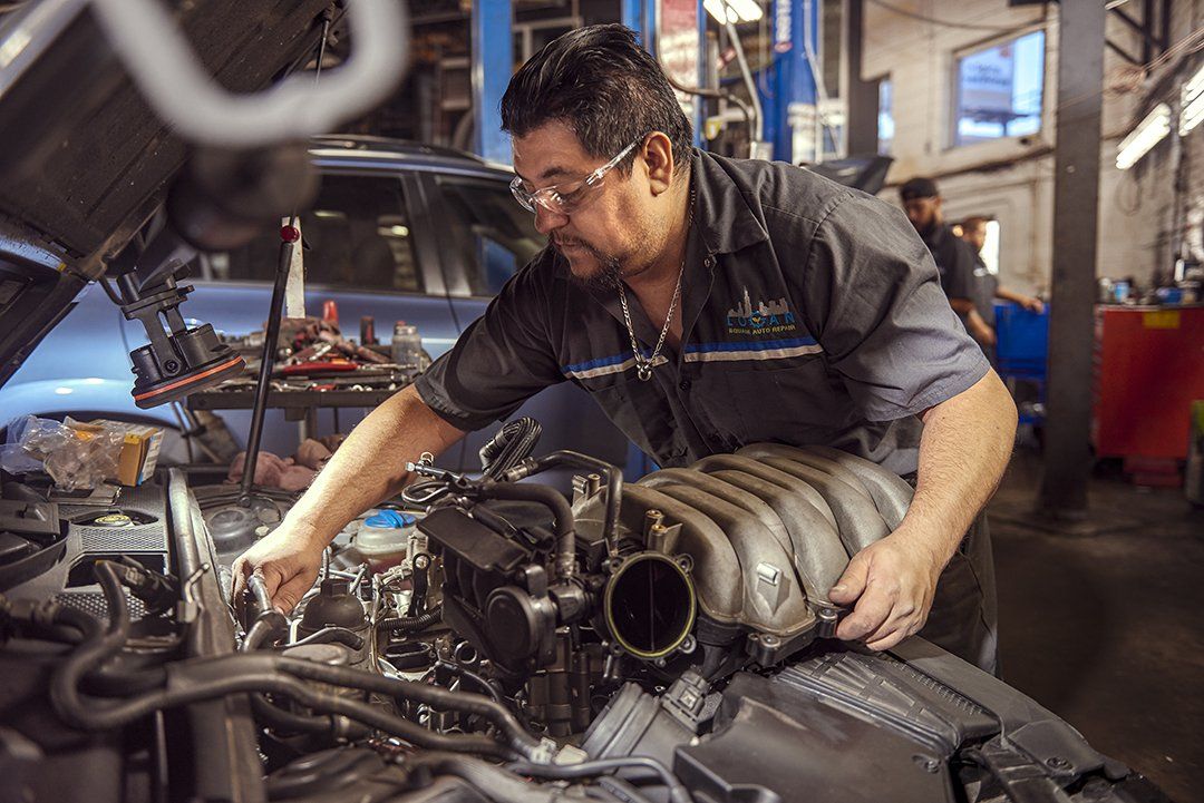 Engine Repair and Replacement Service Engine Repair and Replacement Service