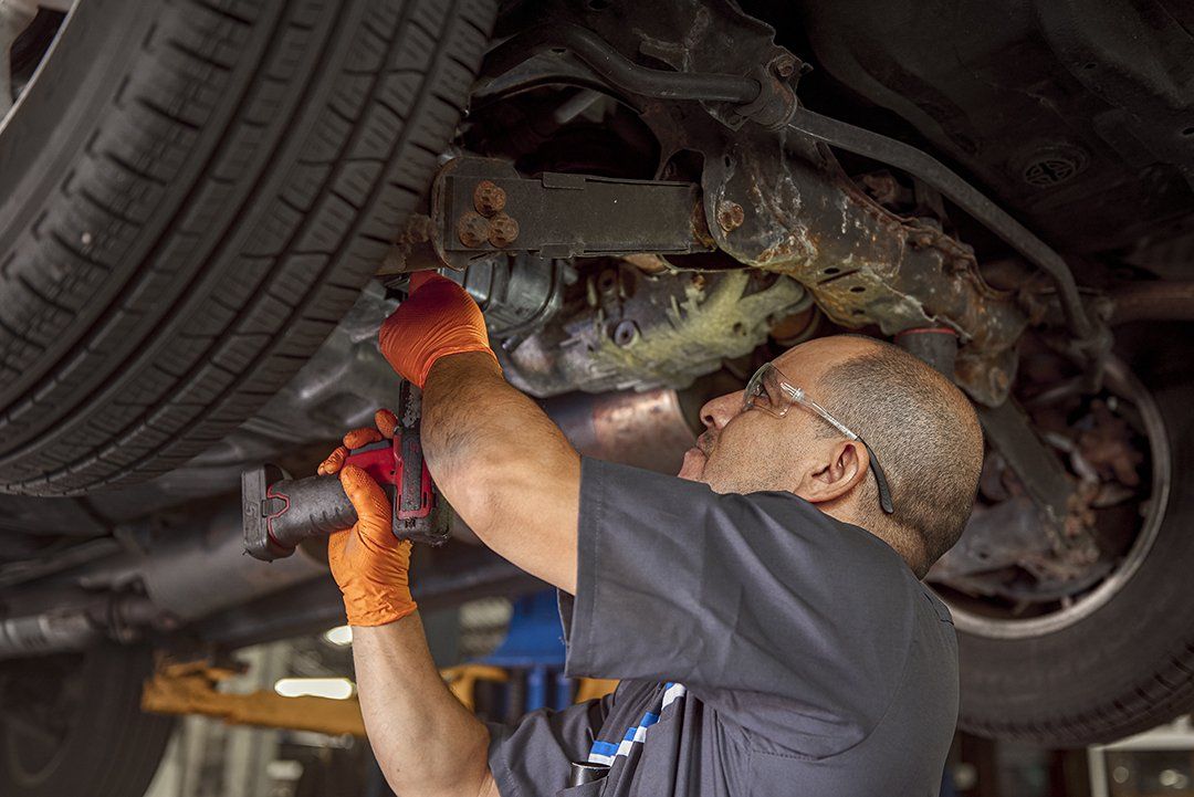 Four-Wheel-Drive System Service & Repair Four-Wheel-Drive System Service & Repair