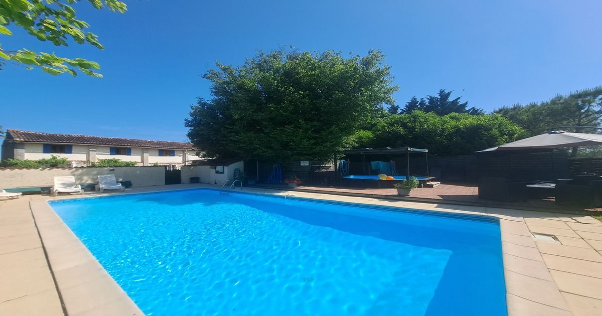 heated pool on gite complex