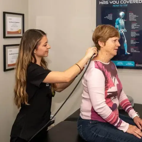 Treating Patient – Raleigh, NC – Raleigh Spine Clinic