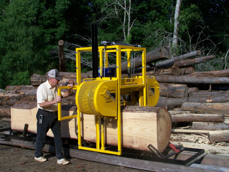 Model LM1 Portable Sawmill
