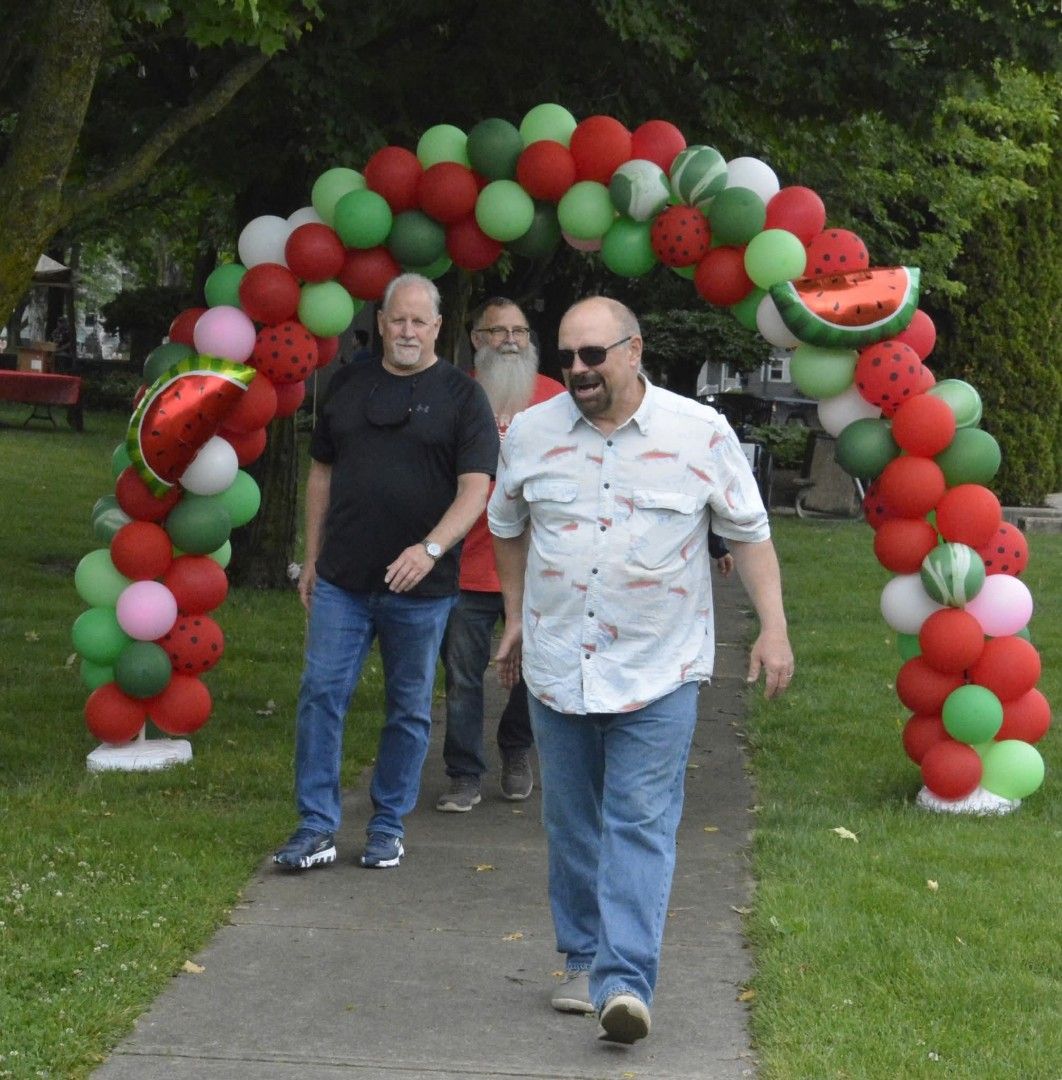 Gary Anderson walking at the Insight walk.