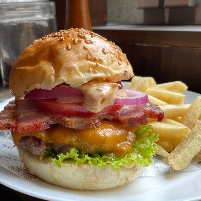 Bacon Cheeseburger