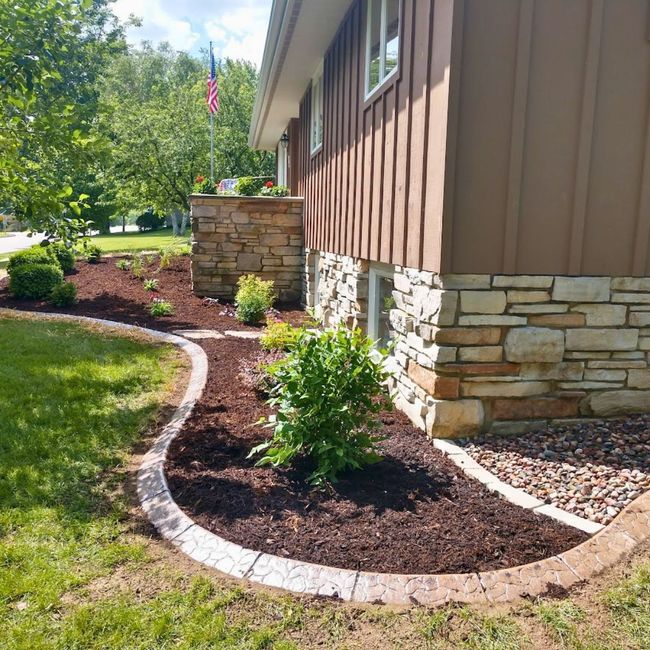 home landscaper and curbing install