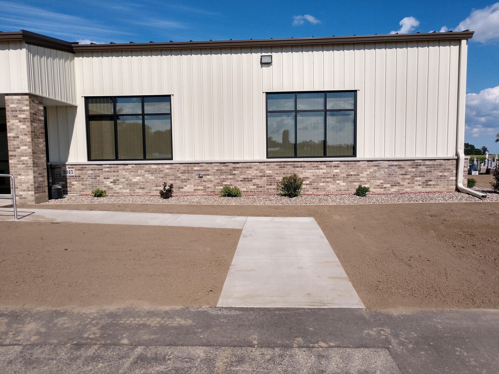 landscaping contractor brownsville wi