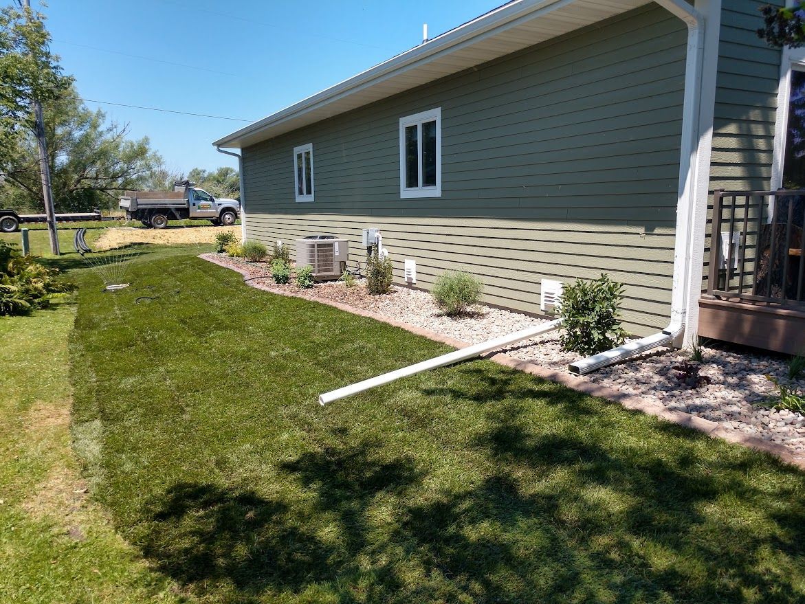new lawn installation contractor wi
