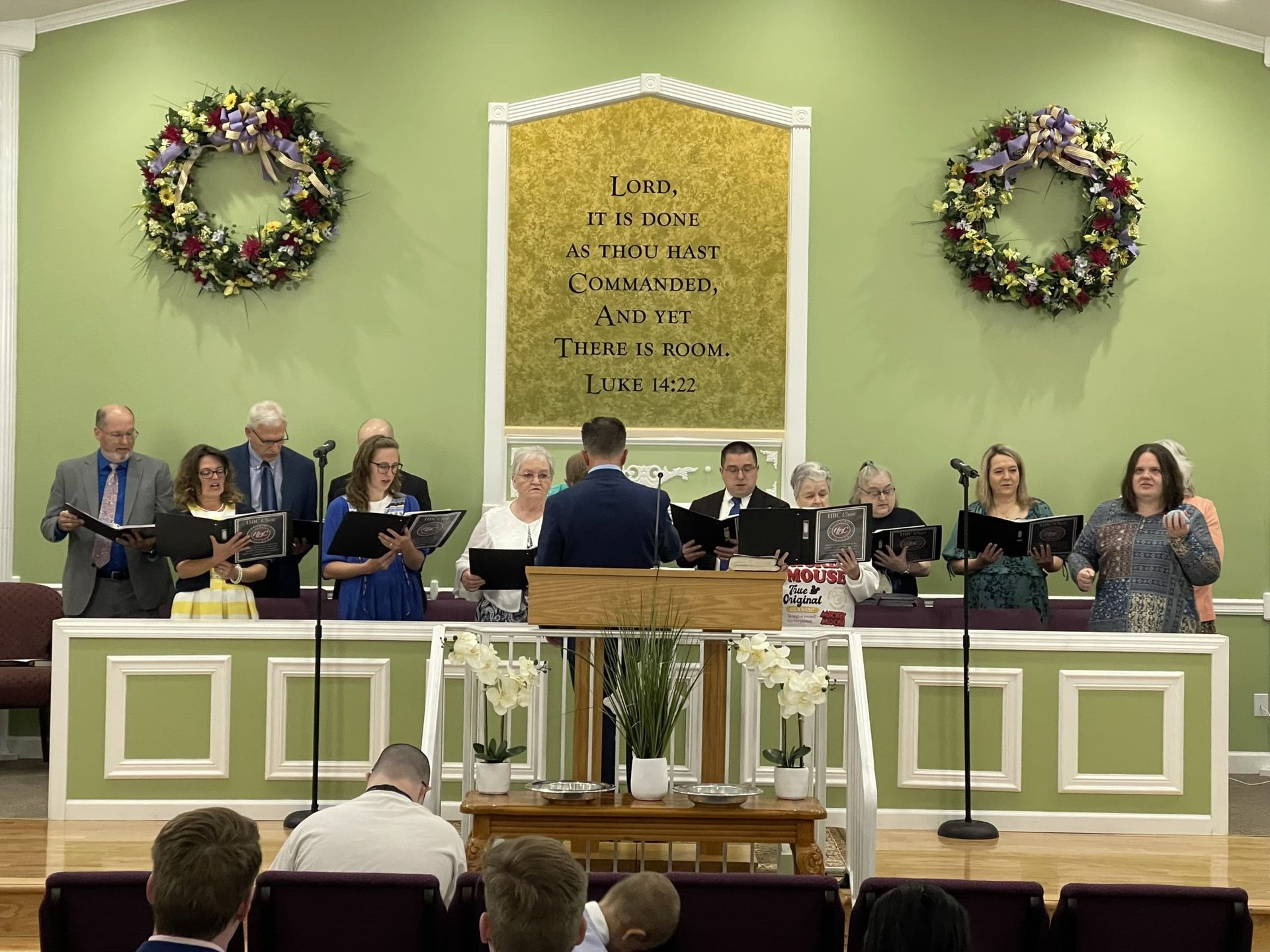 Heritage Baptist Choir singing