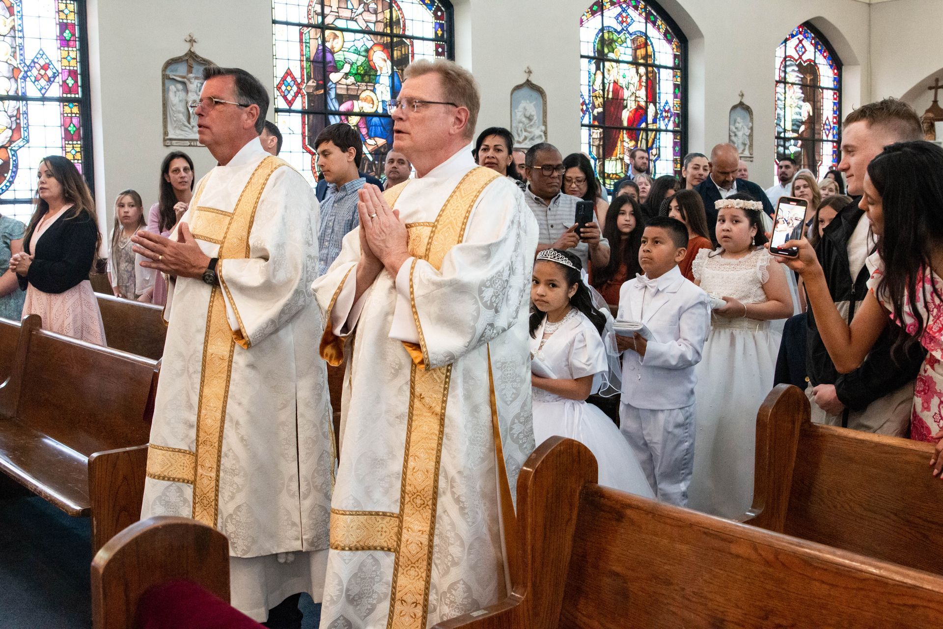 first communion ceremony img