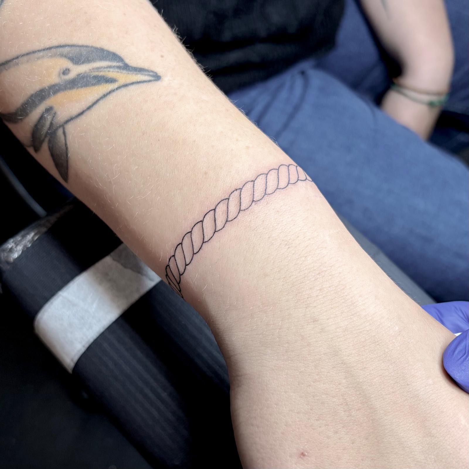Fineline art tattoo art Edinburgh