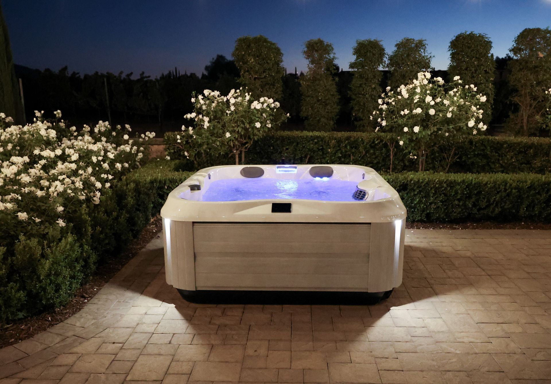 JACUZZI® J-325