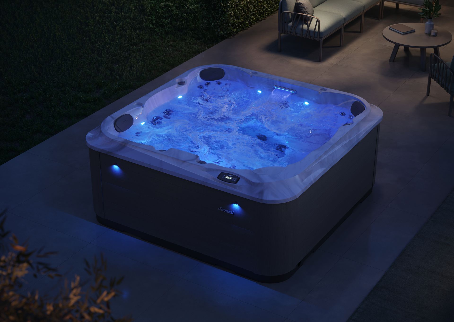 Jacuzzi J-201 Hot Tub
