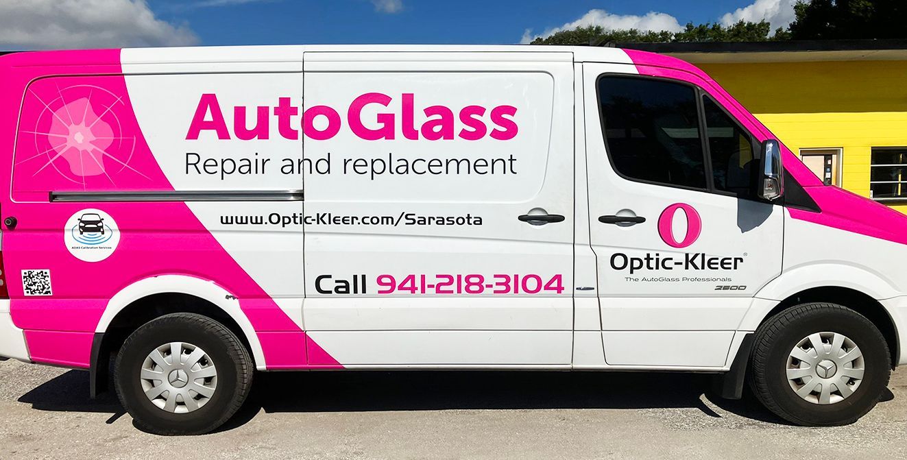 Windshield rock chip repair in Osprey, FL Windshield rock chip repair in Osprey, FL
