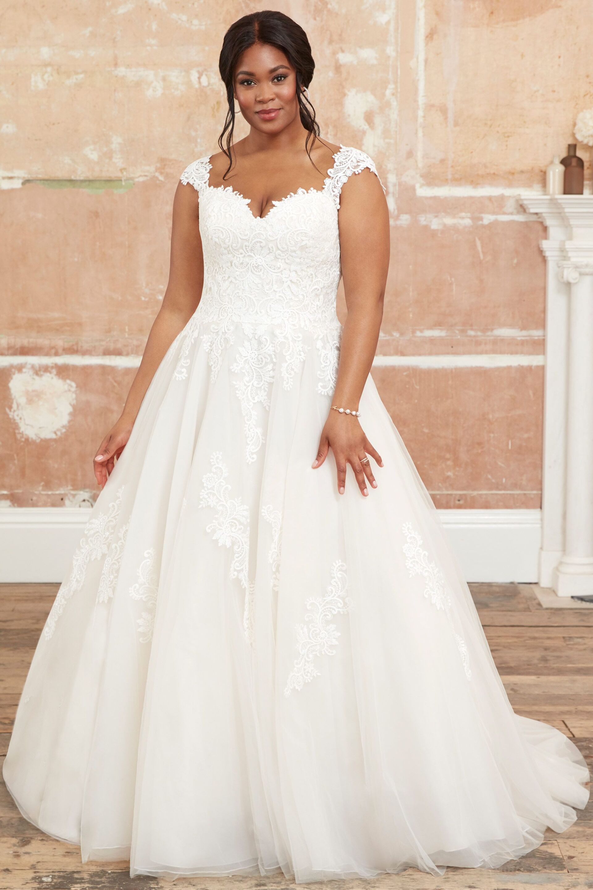 Brautkleider Bogen