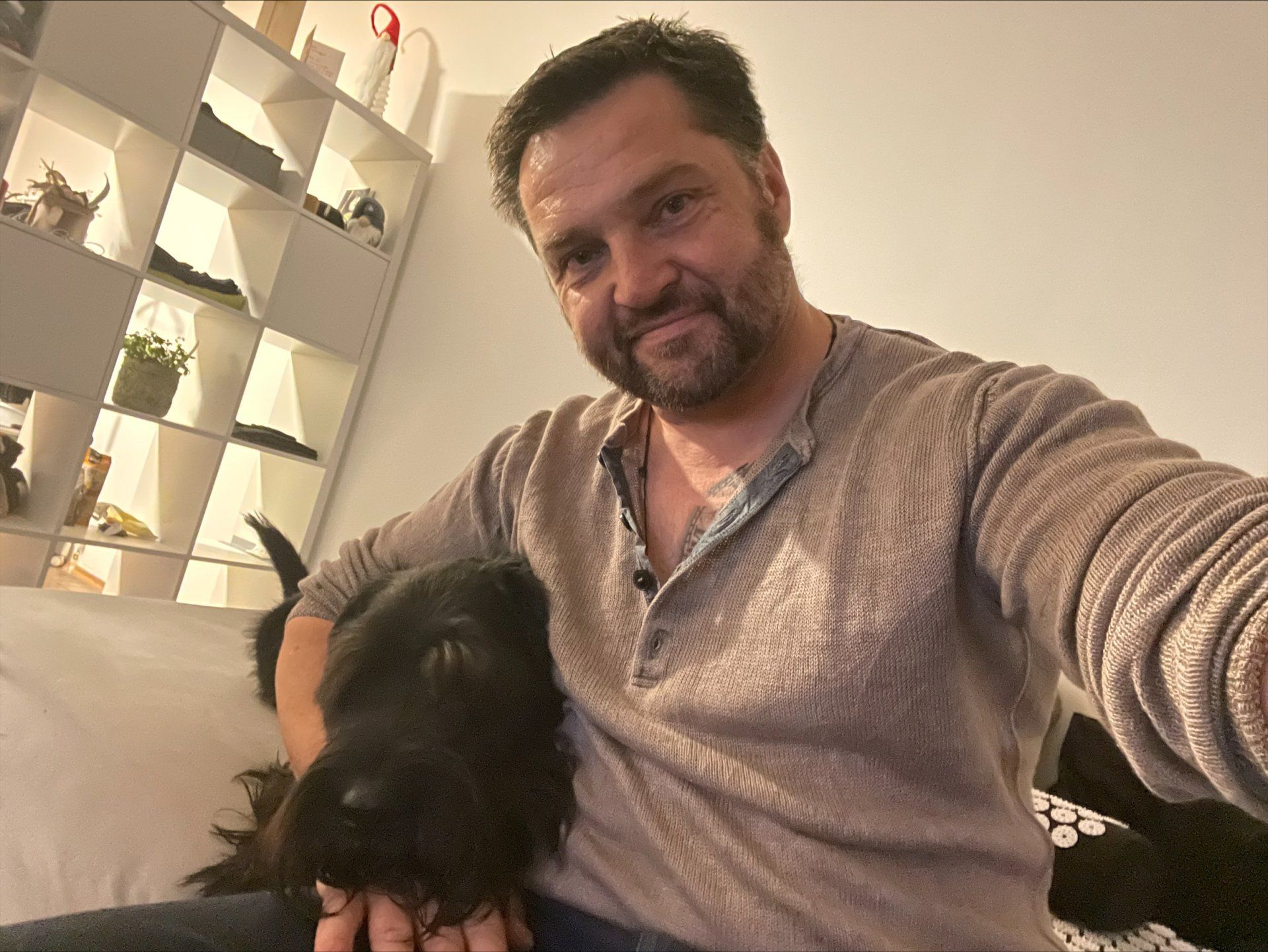Thomas Hofer mit seinem Hund