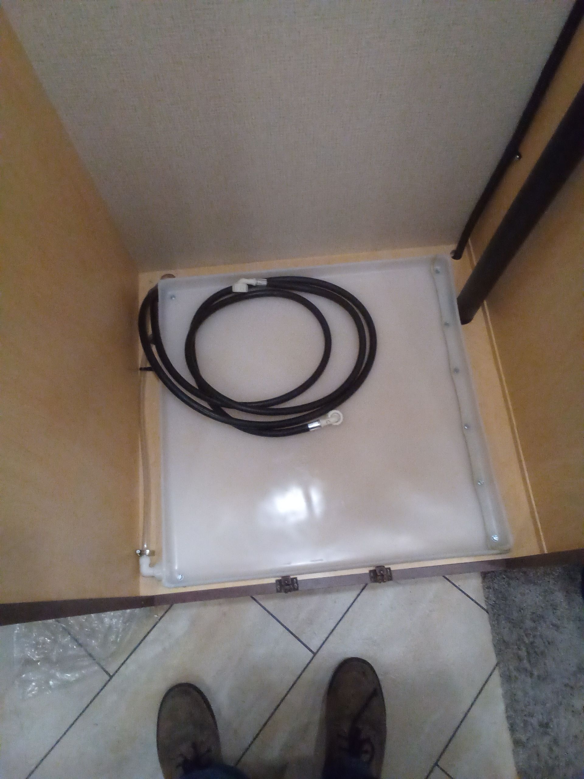 Mobile RV Shower Room | Union, MO | 3R RV & Horse Trailer