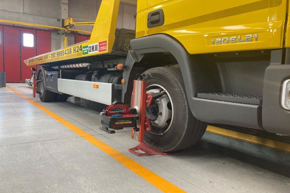 allineamento assali veicolo industriale