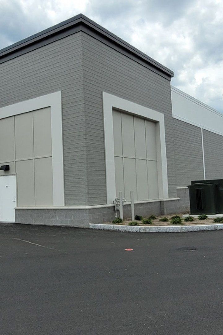 Clean Siding of a Commercial Building