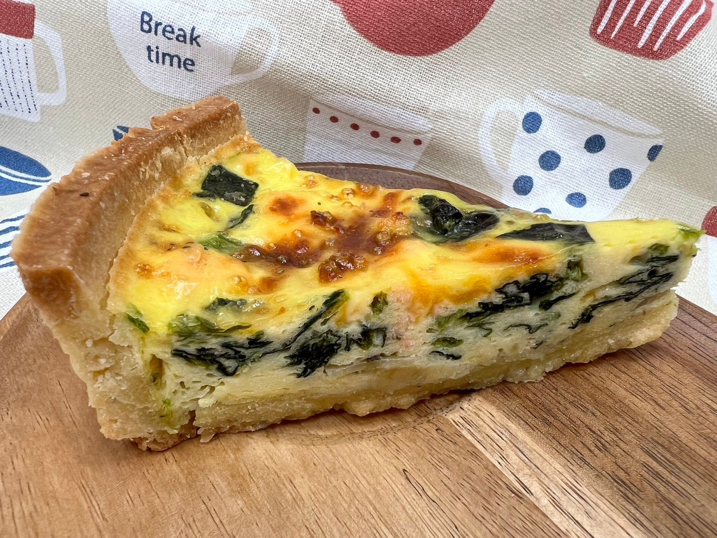 迷上甜點 | 菠菜鮭魚鹹派(單片)